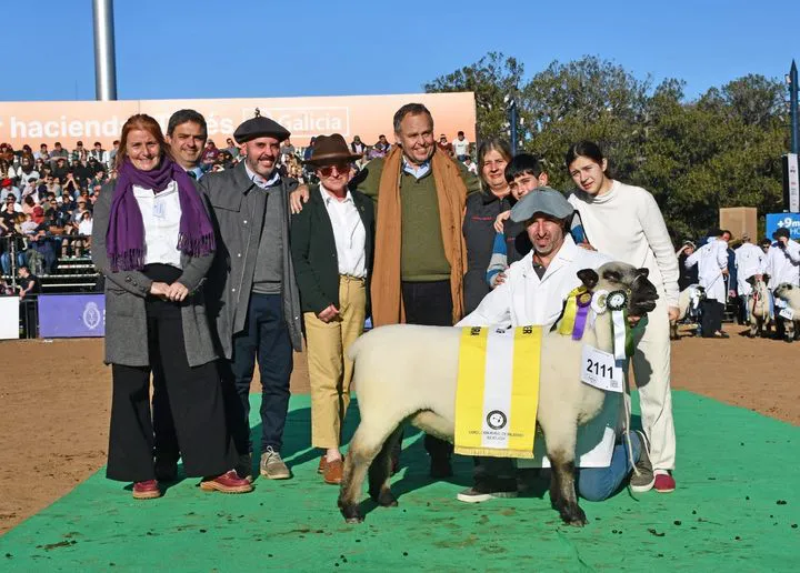 454255553_887535786732014_2152043781037715764_n