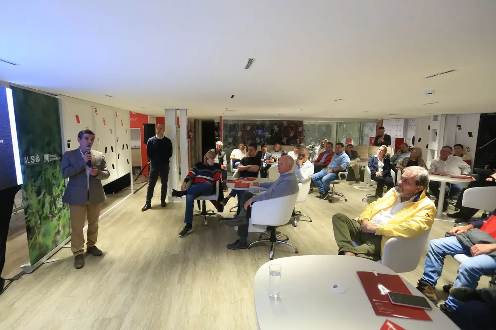 WhatsApp Image 2024-10-21 at 09.05.08