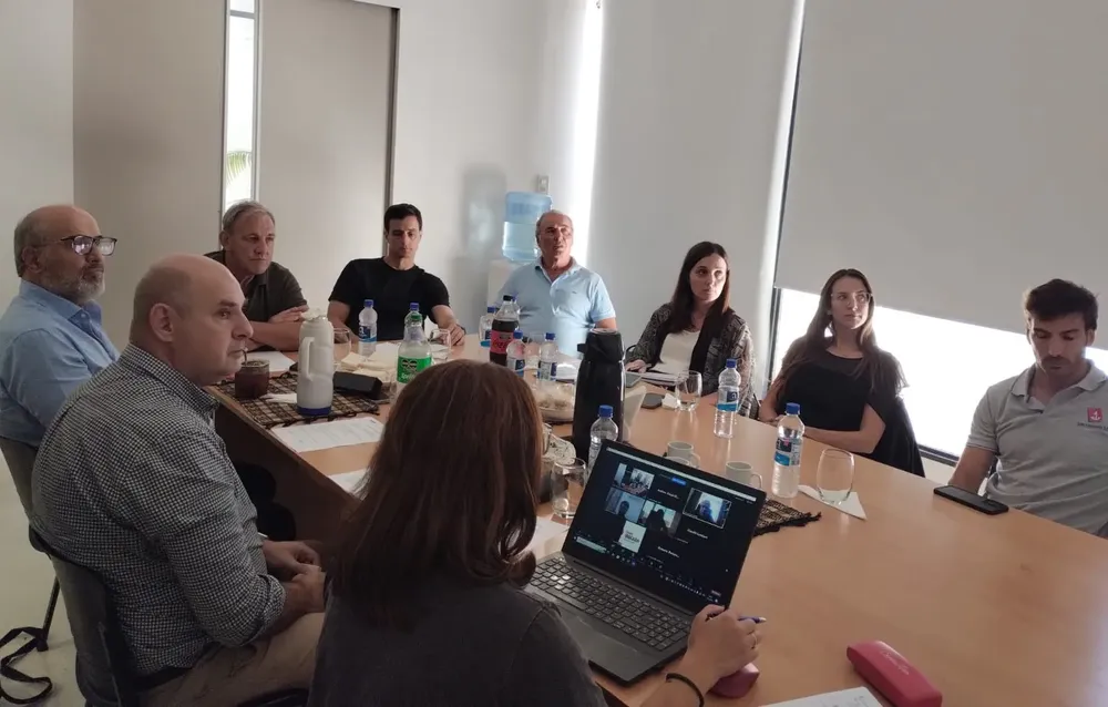 reunion-comision-uier-1