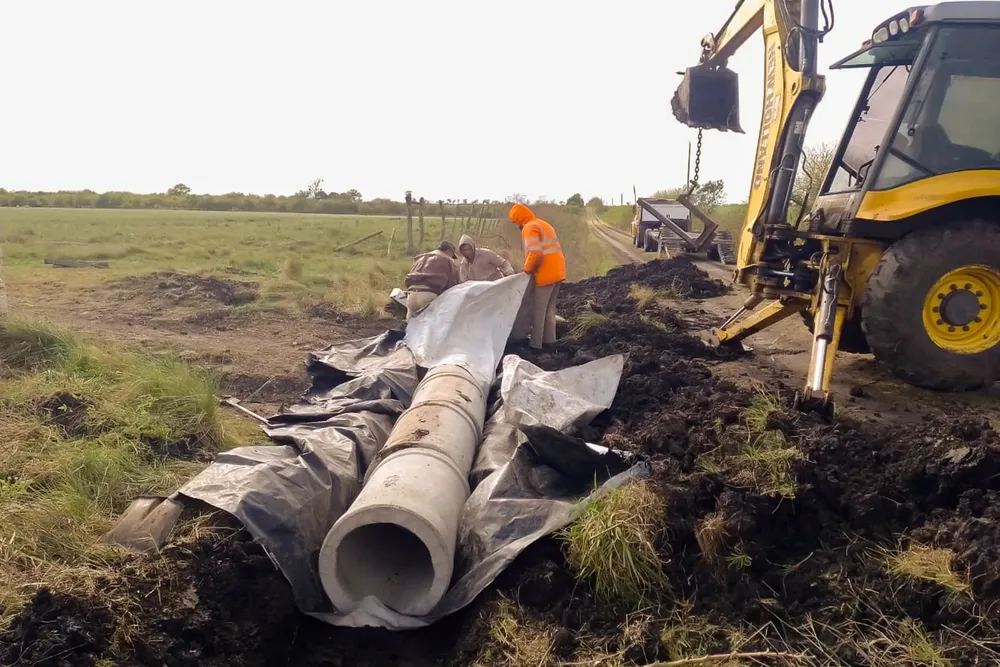 2024_09_27-vialidad-caminos_cerrito_y_segui (5)