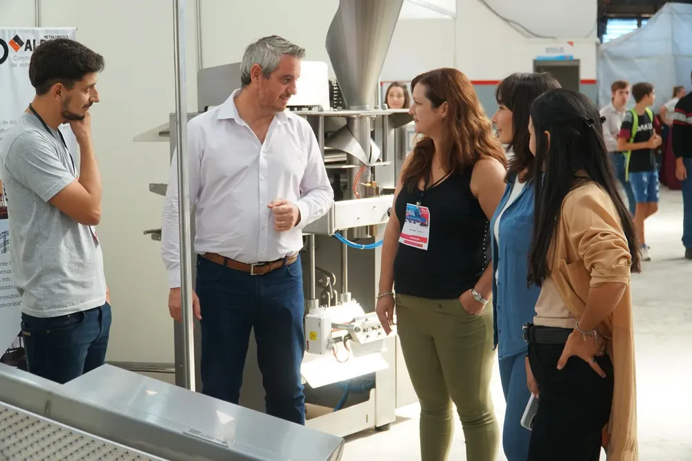 3RA-FERIA-DE-LA-INDUSTRIA-COLON-20-4-2024-14