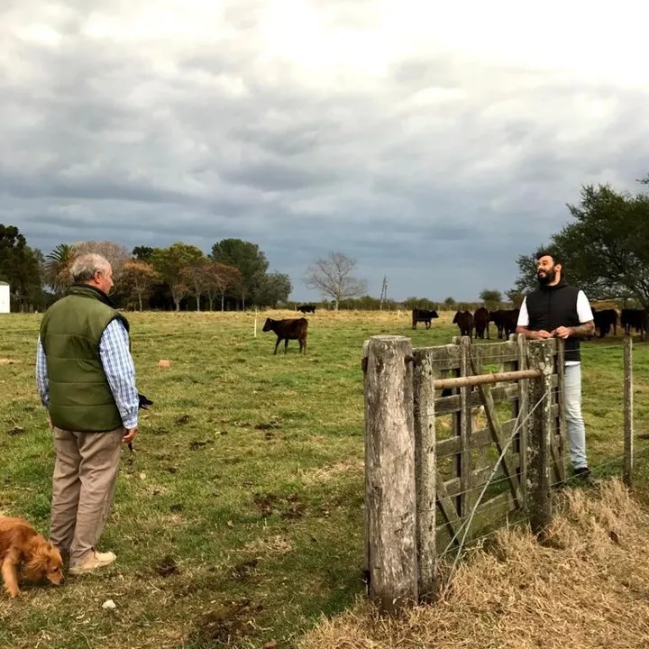 Barcos&Sons es ante todo, un proyecto familiar. Es prioridad el conectar, entre nosotros, con el campo, y nuestra ganadería.__...#precisionlivestockfarming #wagyubeef #wagyuargentino #argentinianfood #productores