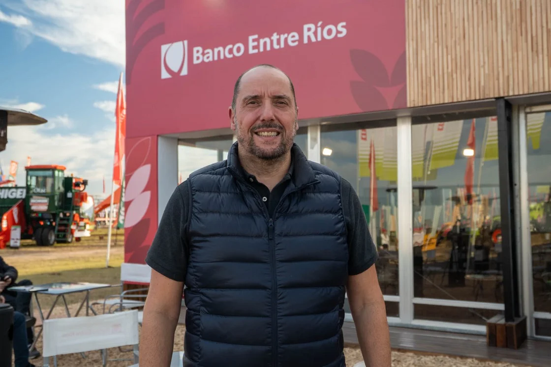 gonzalez-banco-entre-rios-2