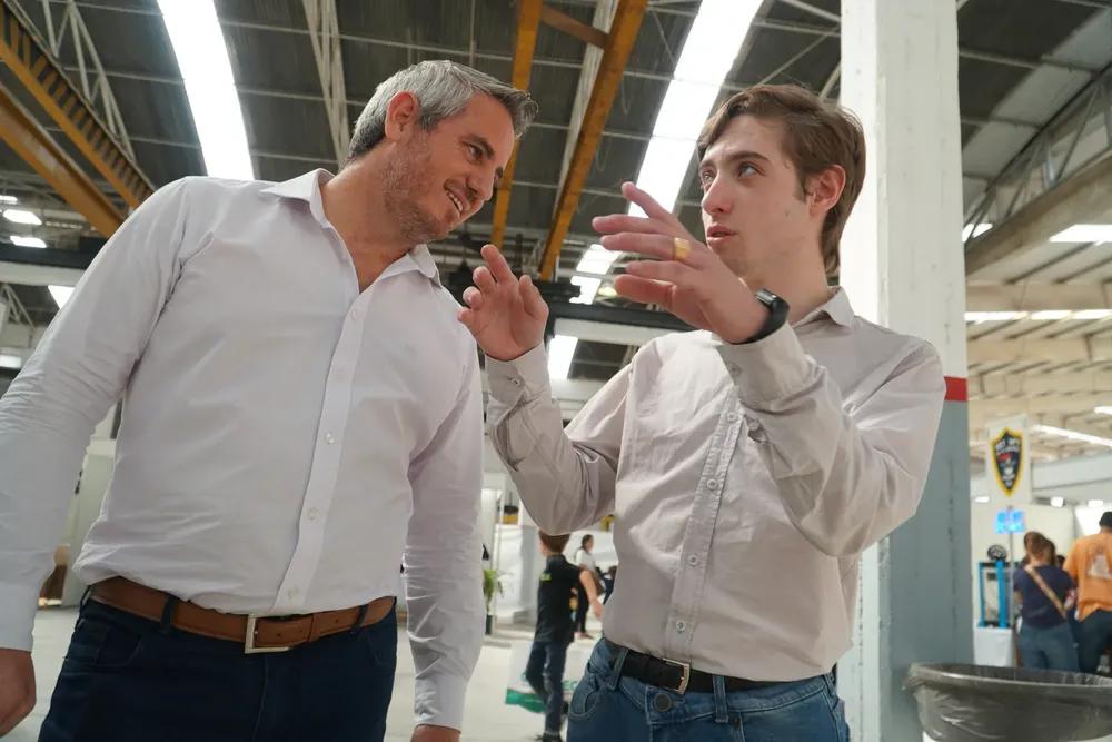 439007856_744194221221450_9134897122026875439_n